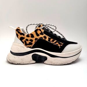 PRE-LOVED TOPSHOP Leopard Sporty Platform Sneakers Size: 39EU/8US